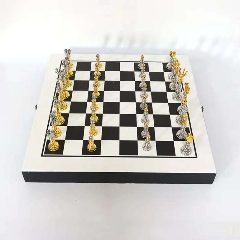 

Handmade Custom Gold Sier High-guty Zinc Alloy Chess Pieces Luxury Metal Chess Set For Chess Game