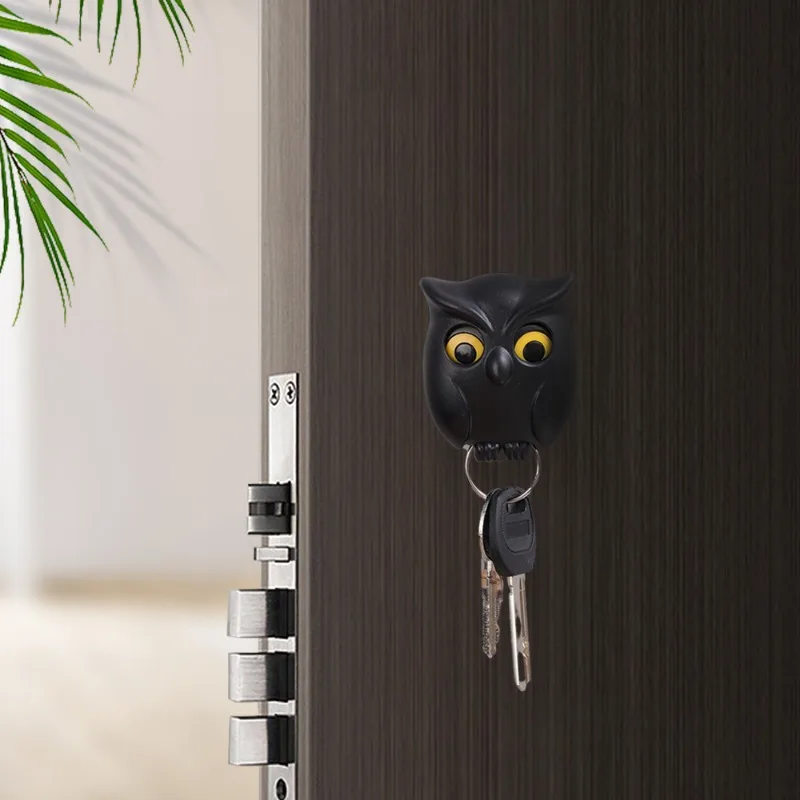 1PCS Magnetic Owl Key Holders Self Adhesive Magnets Hold Keychain Key Hanger Hooks Will Open Eyes Home Wall Decorative Hooks