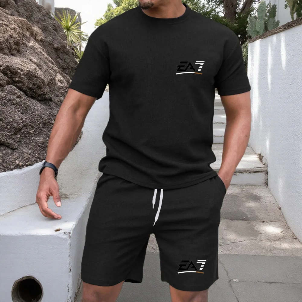 

Hot selling new men's Statue of Liberty printed round neck breathable T-shirt and shorts outdoor comfortable two-piece set