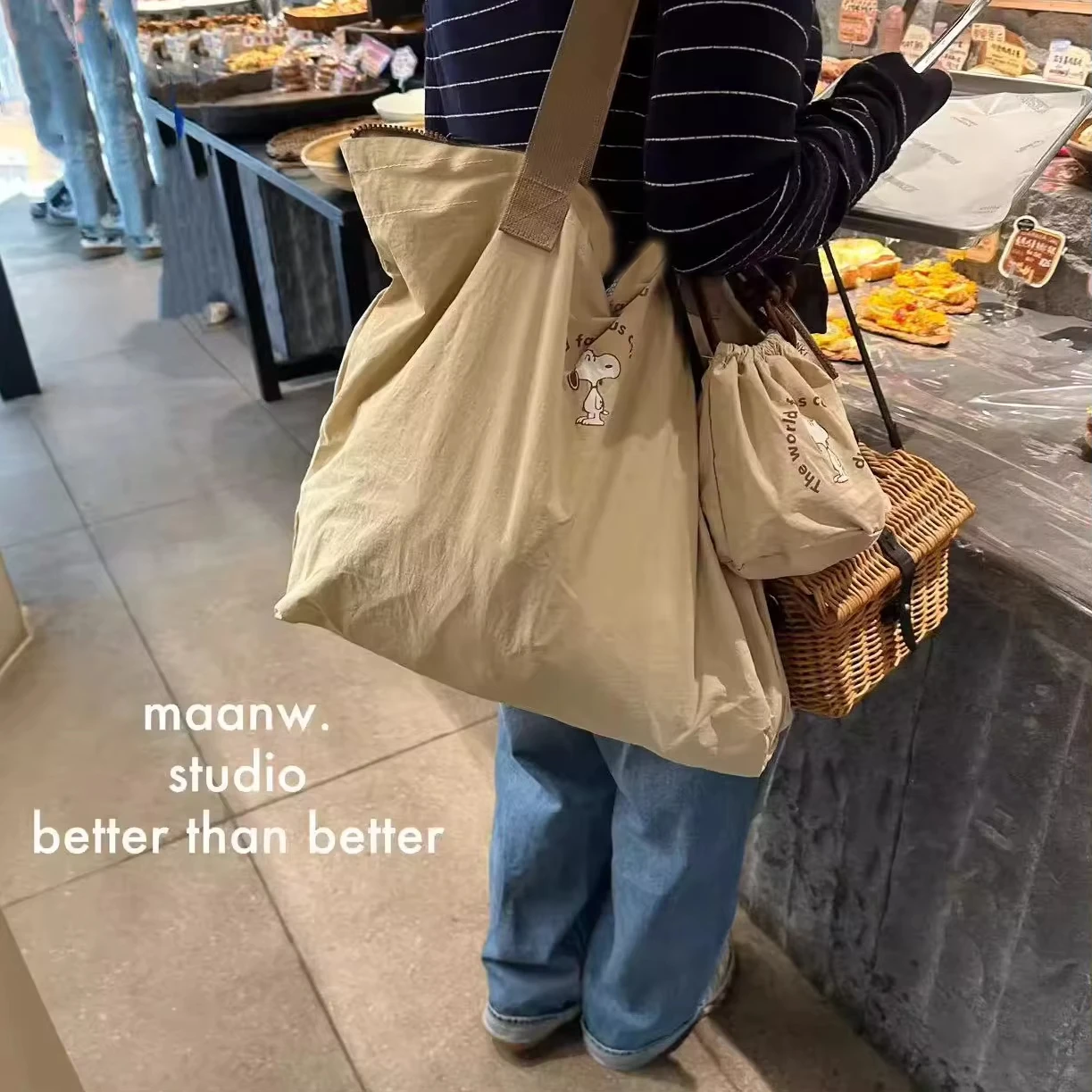 حقائب يد سنوبي كارتونية أنيمي حقيبة سفر ذات سعة كبيرة، حقيبة أمتعة، يمكن ملفوفة في حقيبة اللياقة البدنية المحمولة القابلة للطي