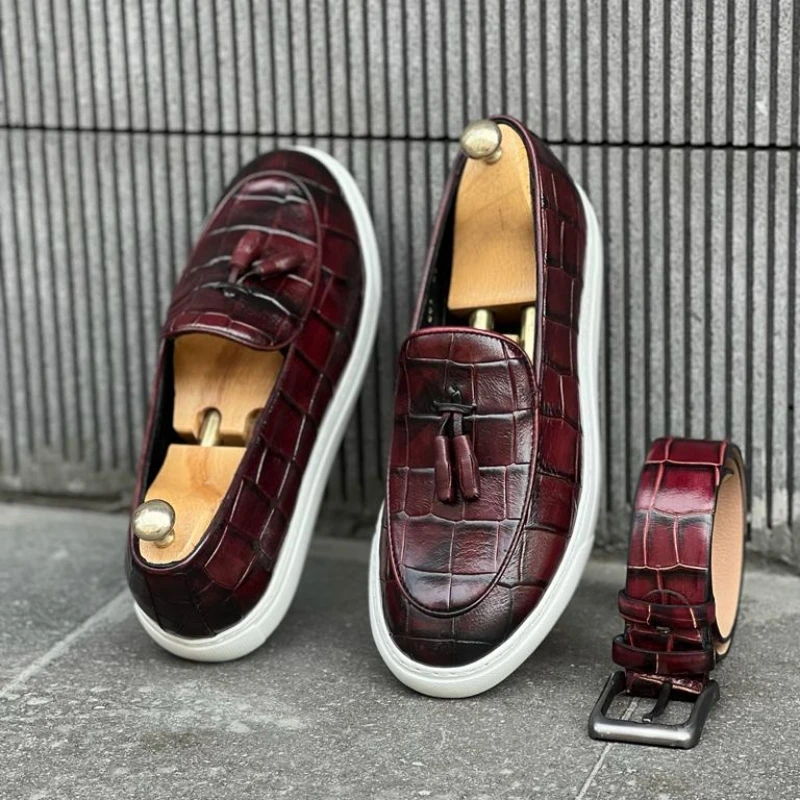 

New Arrivals Red Men's Vulcanize Shoes Slip-On Spring Autumn Sneaker Casual Shoes Handmade Men Shoes