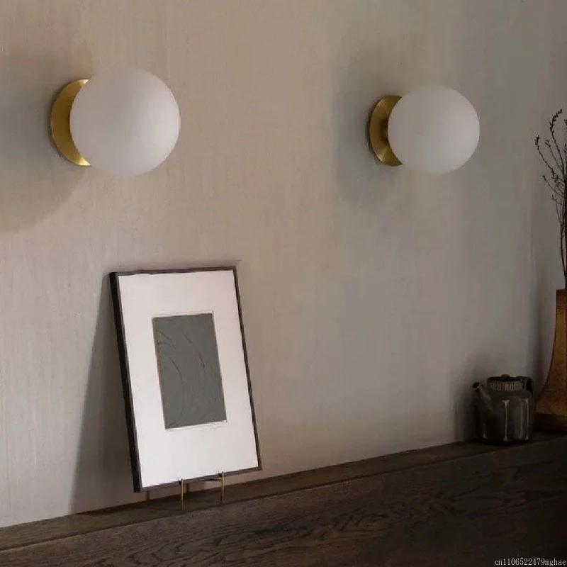 Retro Stainless Steel Wall Lamp with Round Globe - Vintage Minimalist Silver Bathroom Mirror Light & Creative Bedside Lighting