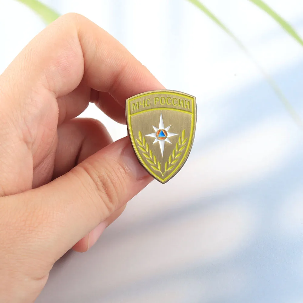Russische EMERCOM Emaille-Pins Russland MChS Ministerium für Notfälle Broschen Schild-Abzeichen Rucksack Kleidung Geschenk für Militärfans – Detail 7