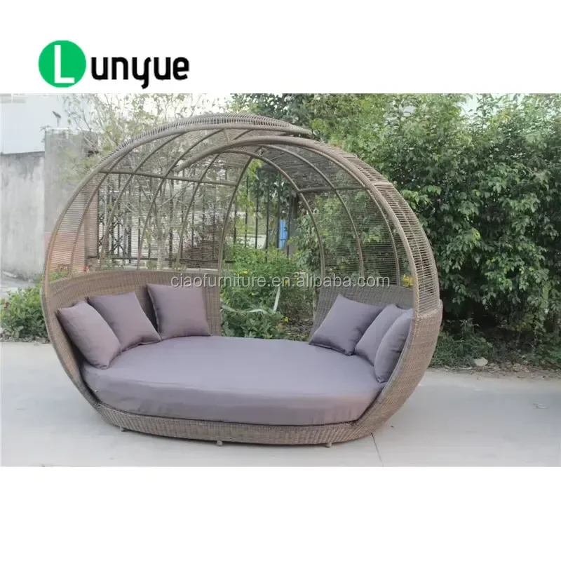 Round Rattan Garden Sofa Bed Outdoor Furniture Leisure Daybed for Patio Yard Poolside Weather Resistant Wicker Design