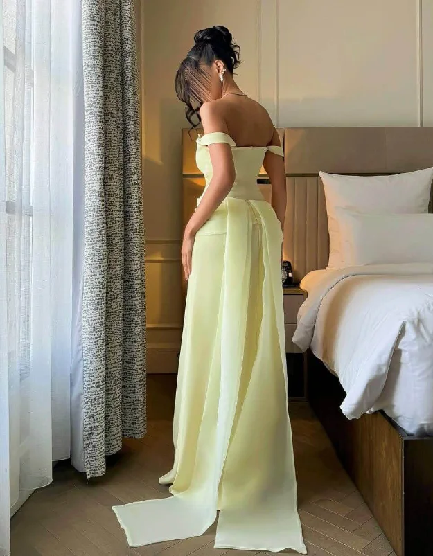 Alta calidad personalizada hasta el suelo amarillo con cuentas fuera del hombro plisado Vestidos Para Bodas Mujer Invitada فسات przadusات naga