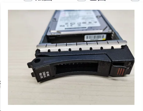 

Для 81Y9913 81Y9891 81Y9902 300G 15K 2.5 SAS DS3500