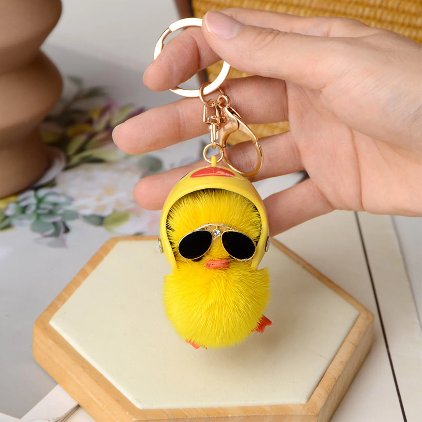 Cute Keychain with Duck Pendant Key Holder Goodie Bag Stuffers Supplies for Versatile Party Gift Essentials