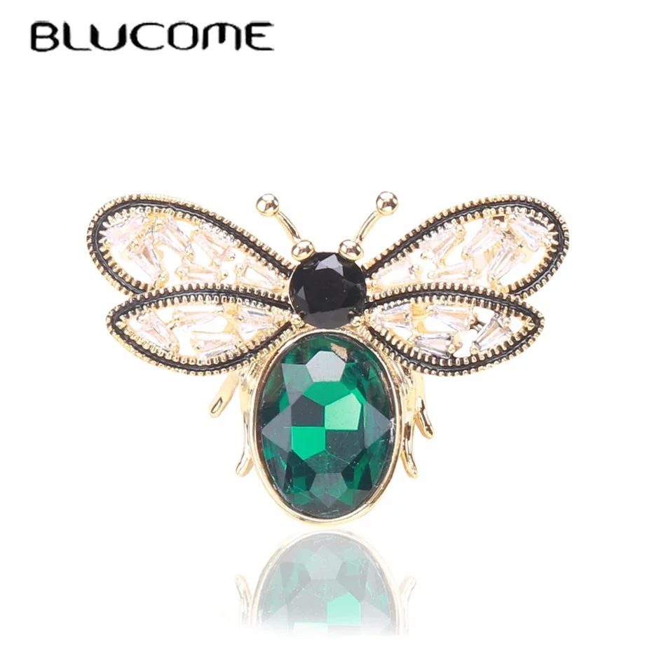 

Blucome Big Crystal Bee Brooch Golden Openwork Wings Women Party Clothing Accessories Insect Beetle Brooches