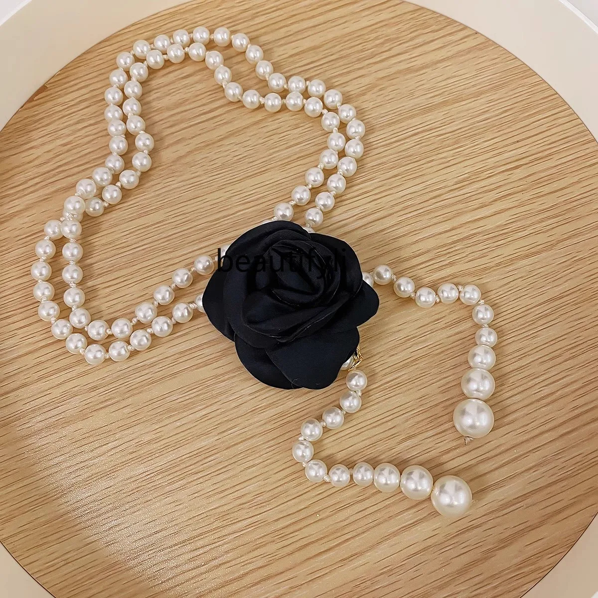 

Vintage Glass Pearl Gradient Size Multiple Wearing Methods High-Grade Rose Necklace Can Be Used as Waist Chain