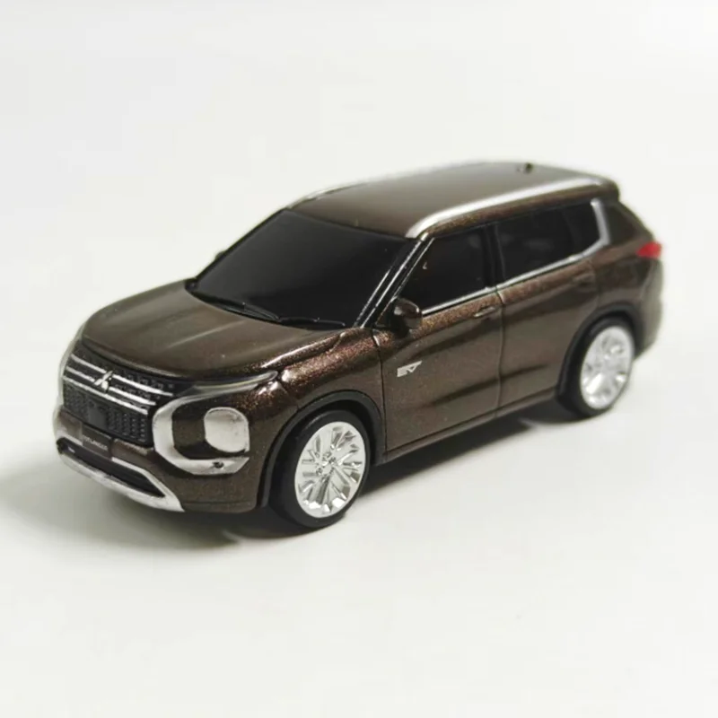Diecast Schaal 1:64 Outlander 2023 Legering Simulatie Voertuig Model Volwassen Hobby Collectie Souvenir Decoratie Gift