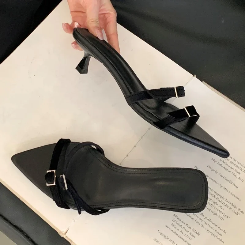 

Элегантные шлепанцы на каблуке с острым носком, женские летние шлепанцы с узким ремешком и пряжкой, удобные нескользящие пляжные лоферы