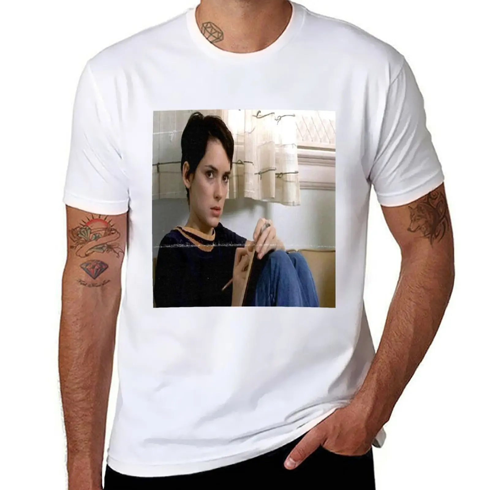 

girl interrupted vintage art T-Shirt t shirt man casual t shirt man designer T-Shirt