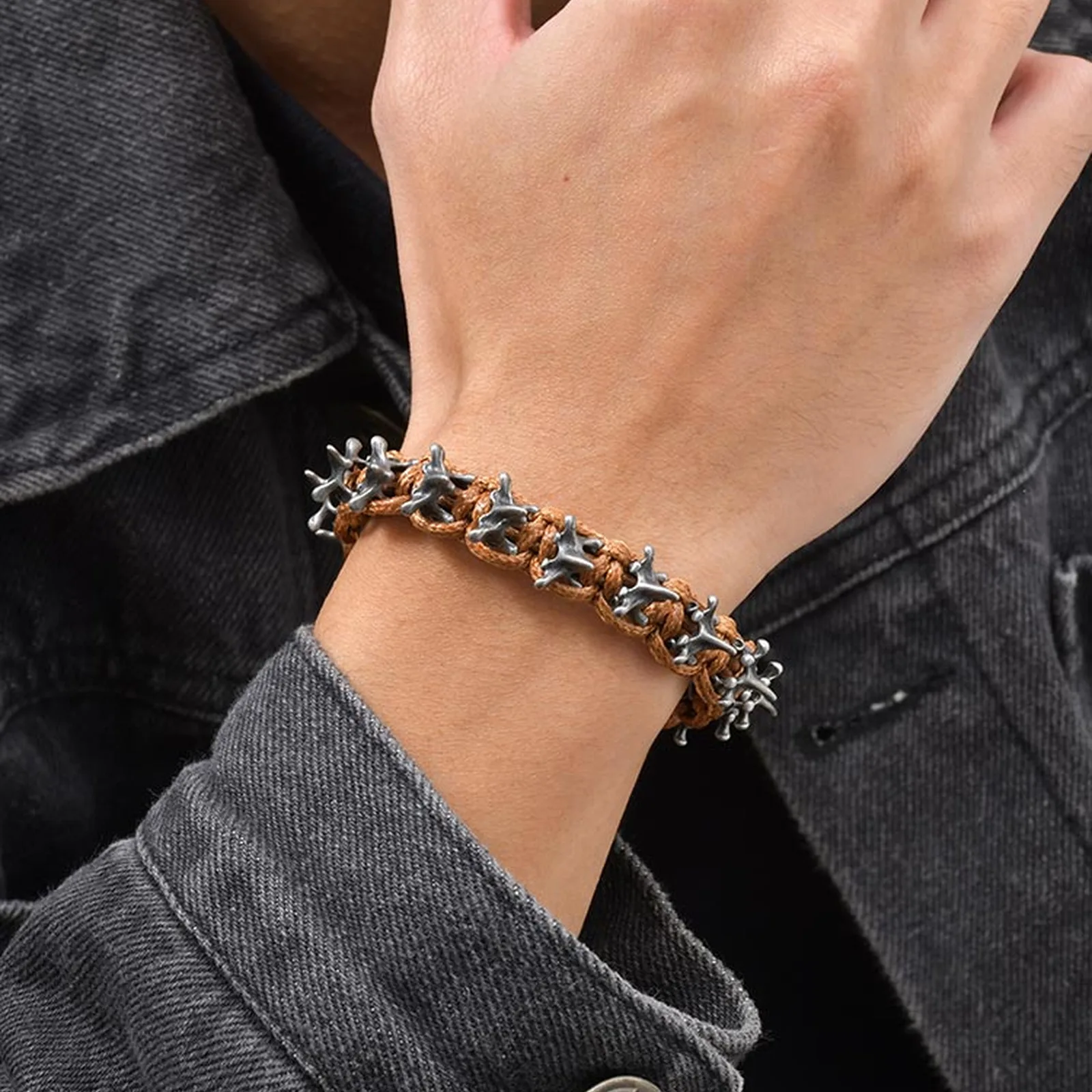 Rock Punk Drachenrücken Geflochtenes Armband für Männer und Jungen, 11MM Breite Vintage Geflochtenes Metallarmband, Schmuckgeschenk für Ihn – Detail 4