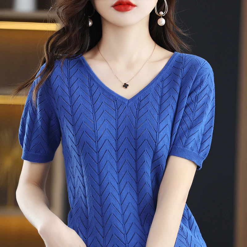 Camiseta de punto de algodón puro de manga corta para mujer, cuello en V, con diseño calado de flores, holgada, informal, 100% algodón, fina, para venta online.
