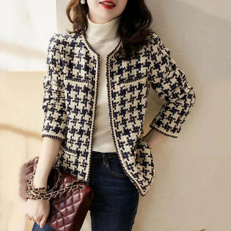 Korean Retro Women Coat Autumn Elegant Bright Line Female Casual Jackets Fashion New Warm Covered Button Ladies Coat