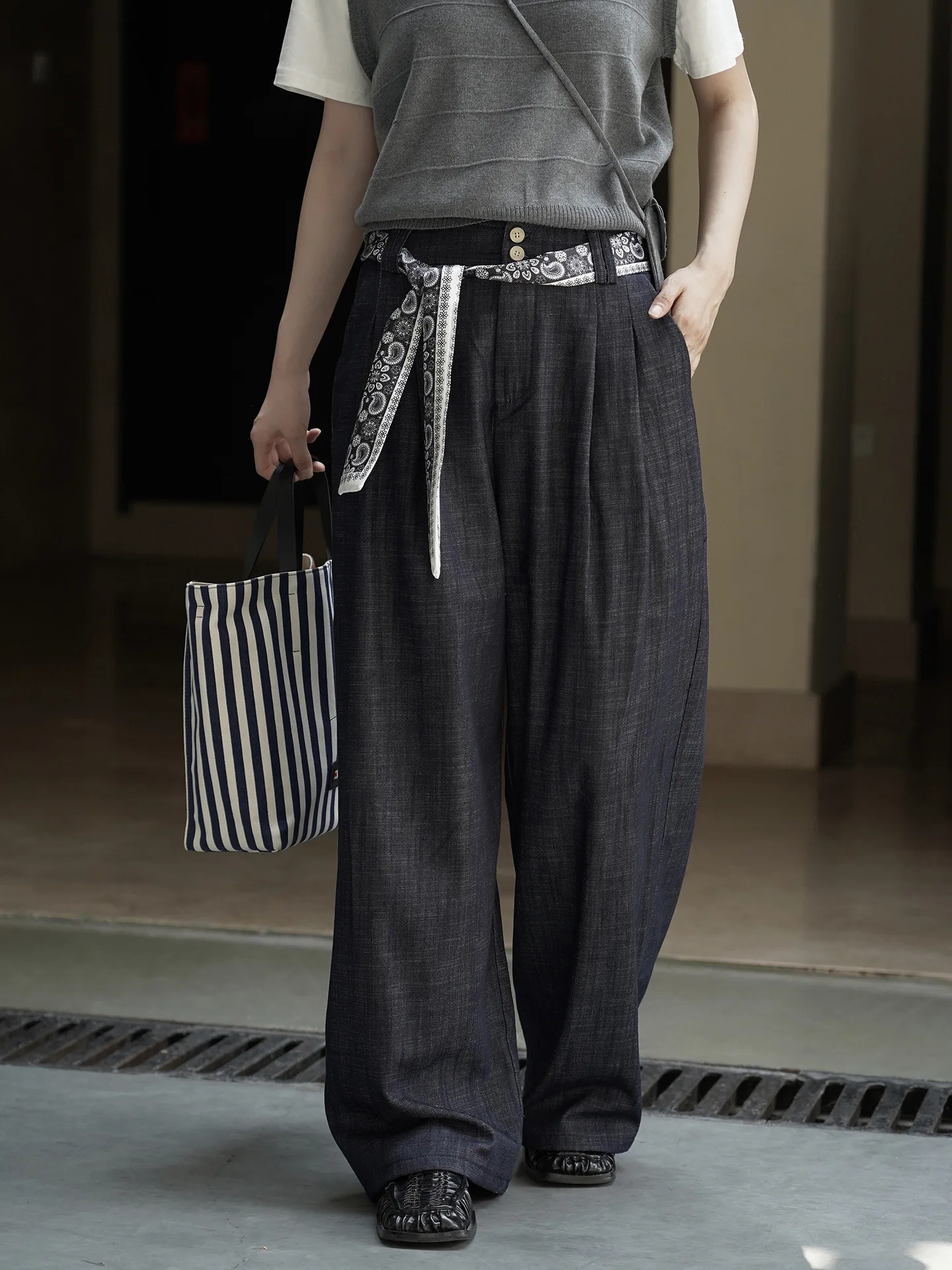 

Осенний новый корейский модный широкий сложенный шелковый шарф, пояс, джинсы, трехмерные брюки, женские