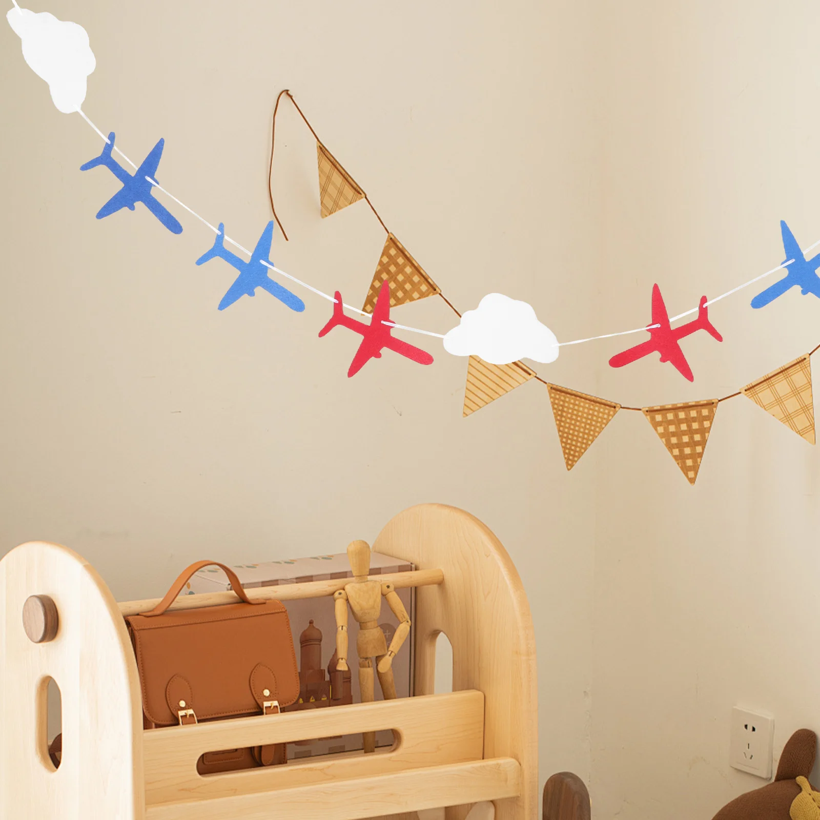 

2Sets Airplane Cloud Garland Party Banner Airplane Themed Birthday Hanging Bunting Flags Aviation Adventure Decoration