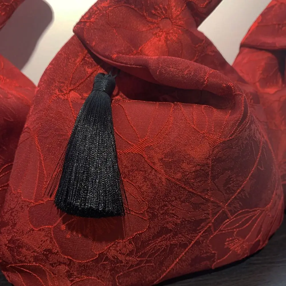 チャイナドレスアクセサリー タッセル結び目リストバッグ 花ペンダント 小物入れ 刺繍ハンドバッグ ウェディングキャンディバッグ