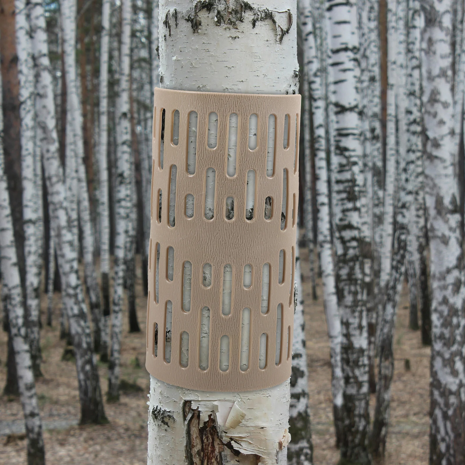 

Adjustable Modular Tree Protector Plastic Trunk Guard For Garden Saplings Mature Trees Lightweight Durable Tree Grow Supplies