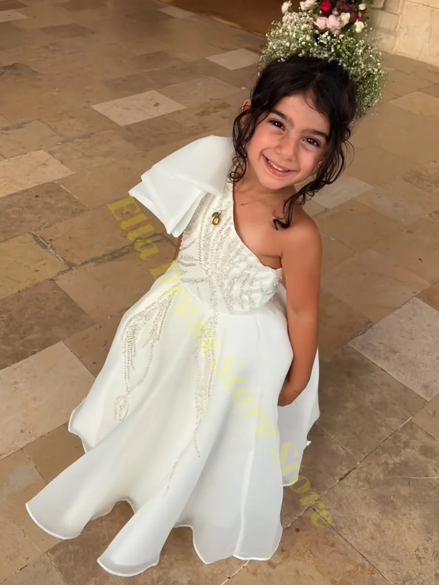 Maßgeschneidertes Weißes Blumenmädchenkleid für Hochzeit Schleife Glitzer Ärmellos Bodenlang Geburtstag Erstkommunion Kleid Großhandel – Detail 4
