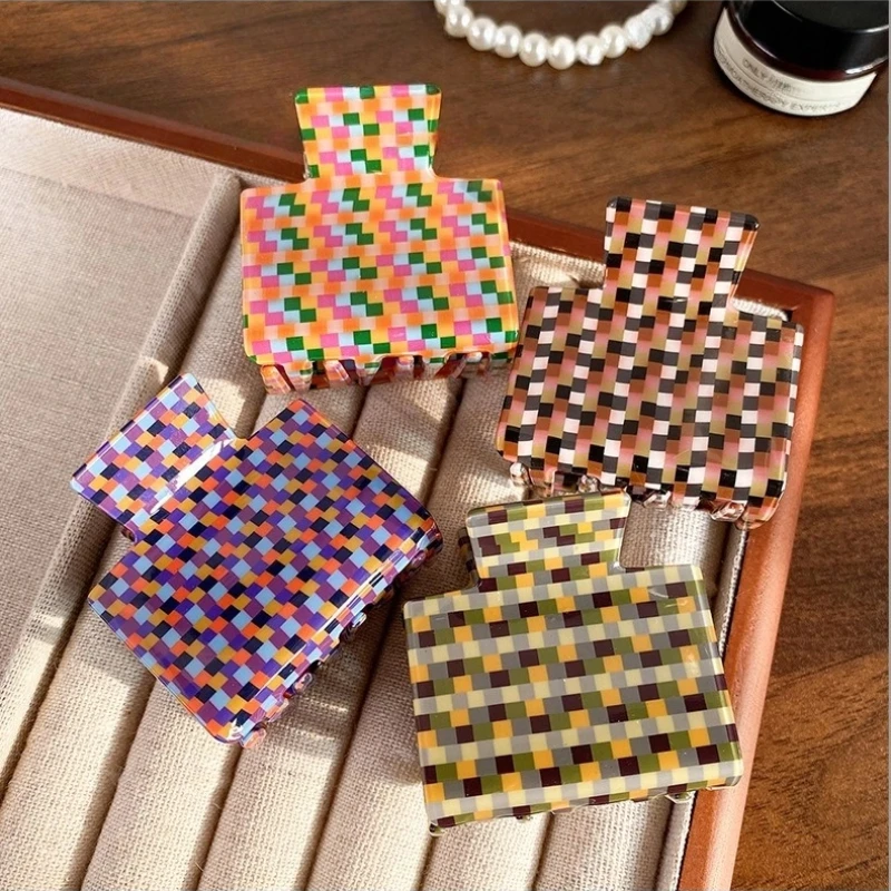 DS Retro Grid Square Hair Claw Acrylic Claw Clips Colorful Chessboard Geometric Crab Hair Clips for Women Girls Hair Accessories