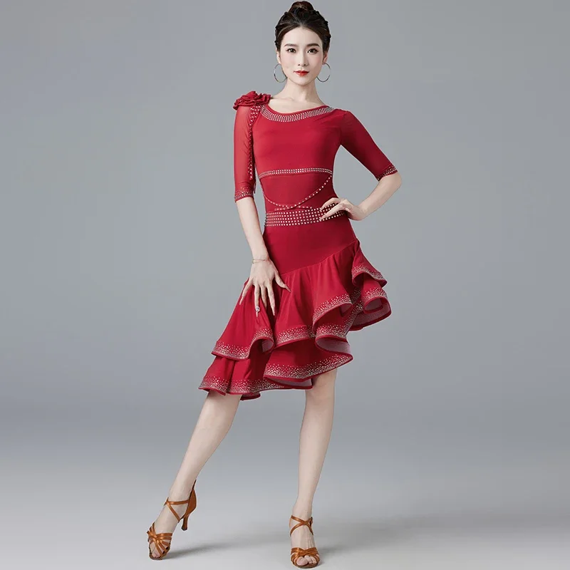 

2026 New Latin Dance Performance Dress Professional Flower Clothing Heavy Industry Hot Diamond Costume Tango Dance Costume XH381