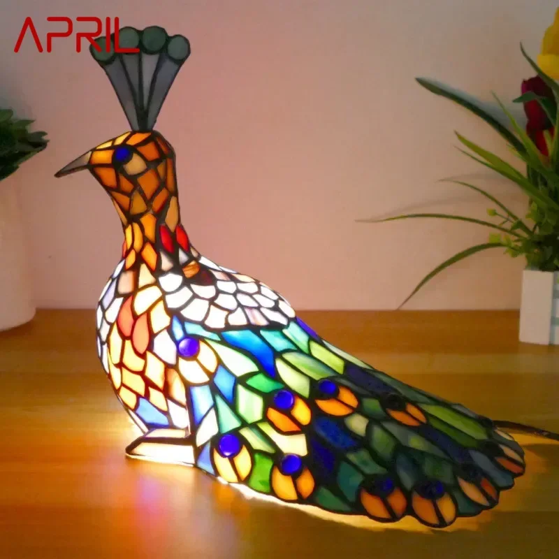 

APRIL Tiffany Peacock Table Lamp Art Living Room Bedroom Children's room Homestay Stained Glass Decoration Desk Lamp