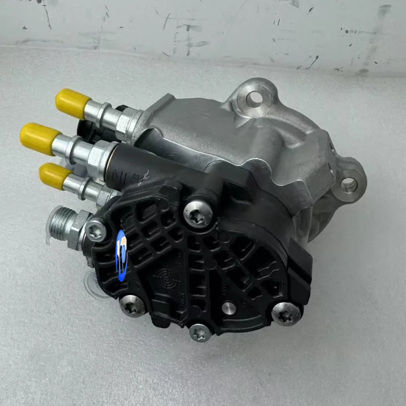 Suitable for IVECO national five engine Cp4 high pressure fuel pump 0445010512 0445020508