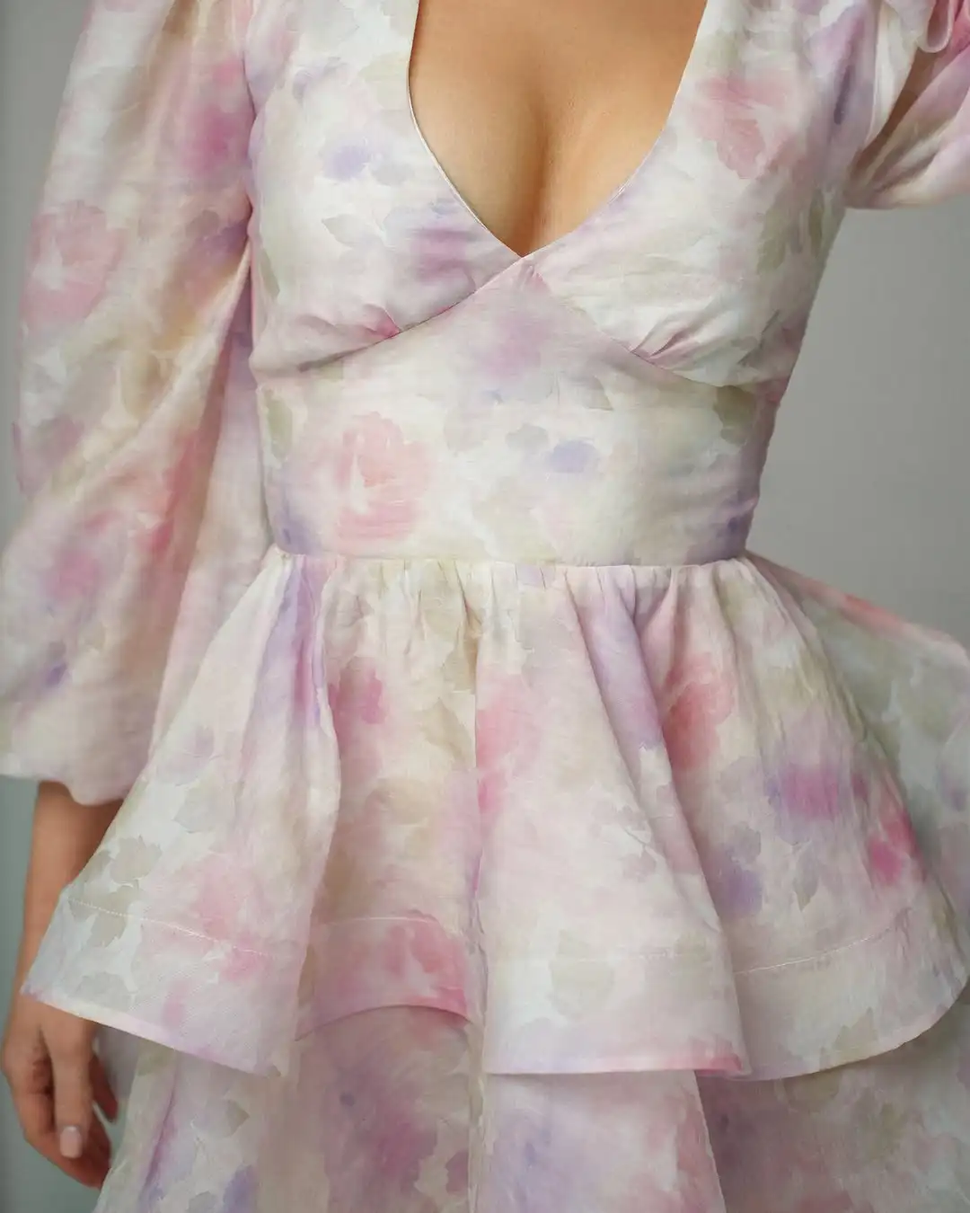 MD Elegant Floral Printed High Waist Mini Prom Gown  Flare Long Sleeve V Neck Tiered  Pleat Cocktail Dress 2025 Customsied