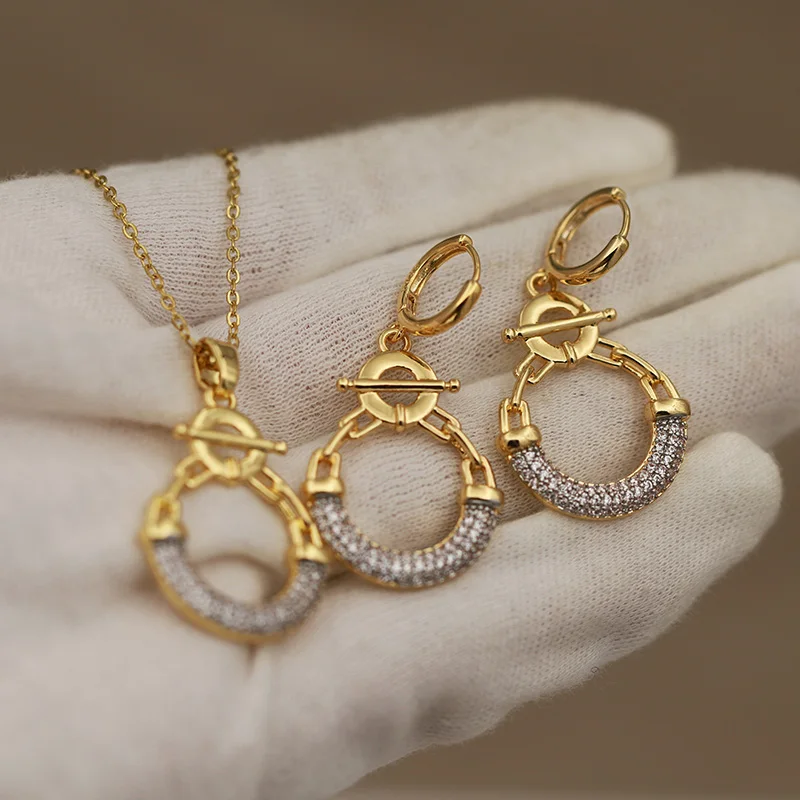 New Sight Design Crystal Geometric Stud Earrings for Women Fashion Brand Jewelry Zirconia Unique Hollow Earrings