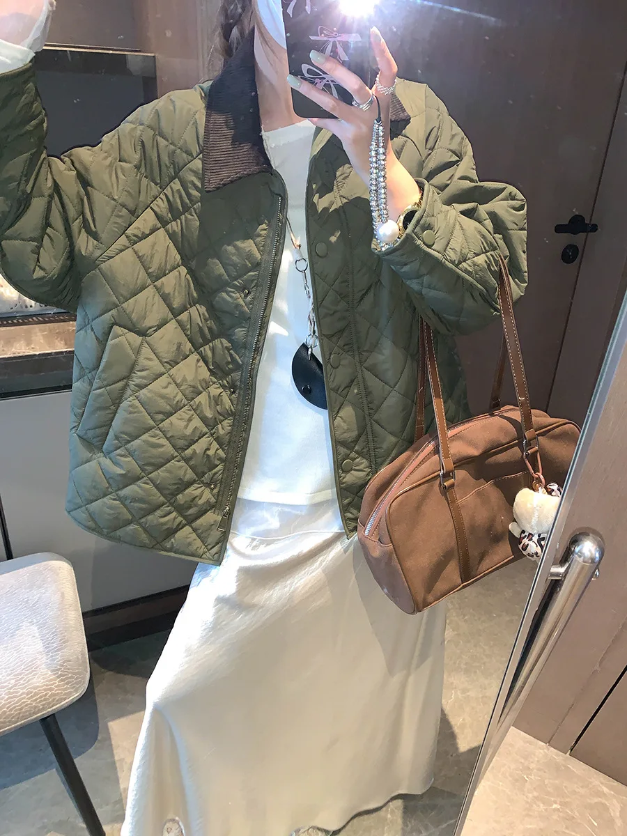 سترة نسائية كاجوال بلون سادة وطية صدر السترة من القطن الفضفاض بغرز شبكية ماسية