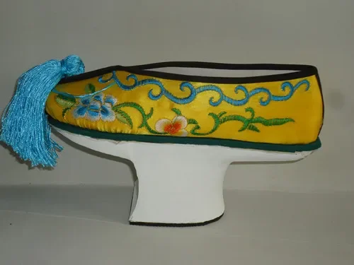 Maceta antigua Zhen Huan Chuan Cos, zapatos con rejilla inferior para maceta, zapatos con bandera inferior de madera de herradura