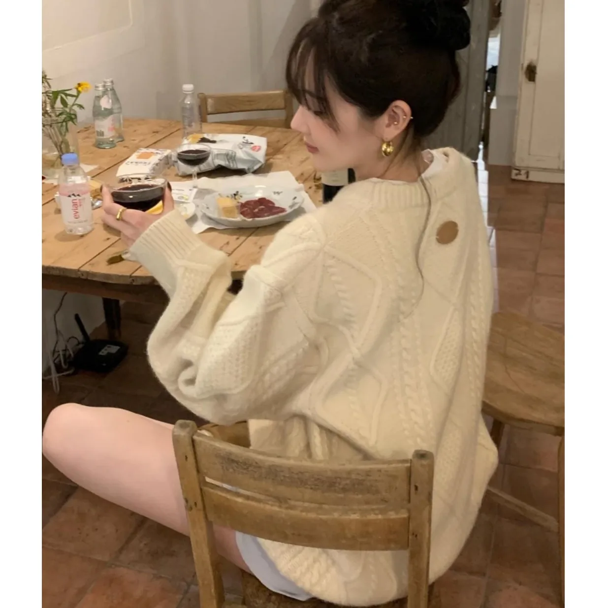 Suéter largo suelto Sve para mujer Chic Otoño Invierno nuevo Sle Simple perezoso Twist sensación suelta redondo Ne Top Commute Sle