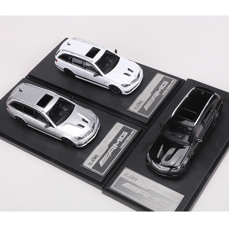 Flame 1:64 AMG C63 Station Wagon Alloy Model Car