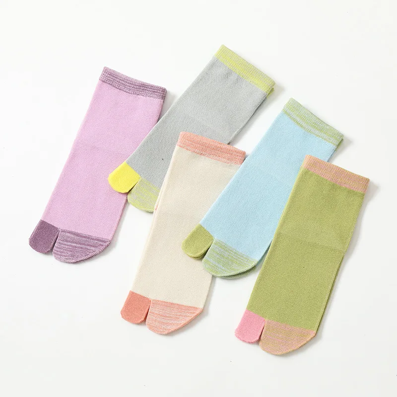 

New Boneless Seamless Ladies Two-toed Socks Cotton Thumb Socks