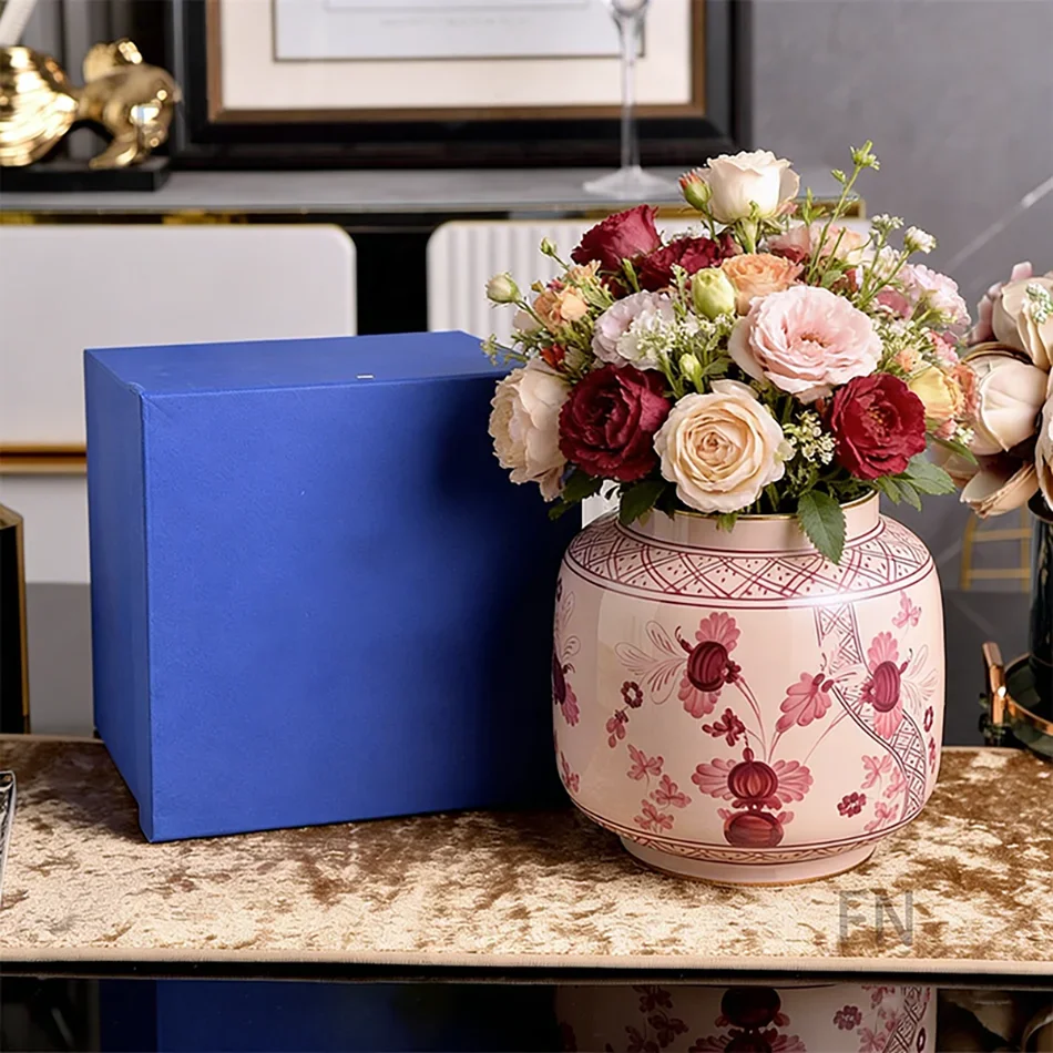 Oriental Series Chinese Ceramic Retro Lantern Vase Luxury Fresh Flower Arrangement Ornament Banquet and Home Decoration Gift Box