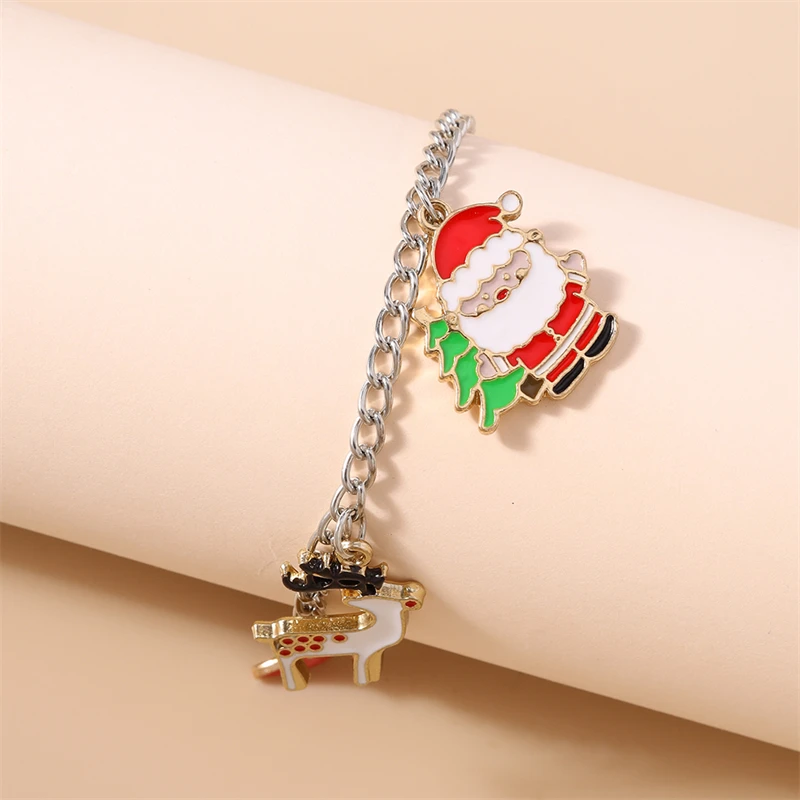 Modisches Weihnachtsarmband für Damen, Metallarmband mit Weihnachtsmann-, Baum- und Rentier-Anhängern, Mädchenarmband, Neujahrsfest-Schmuck, Geschenkidee – Detail 12