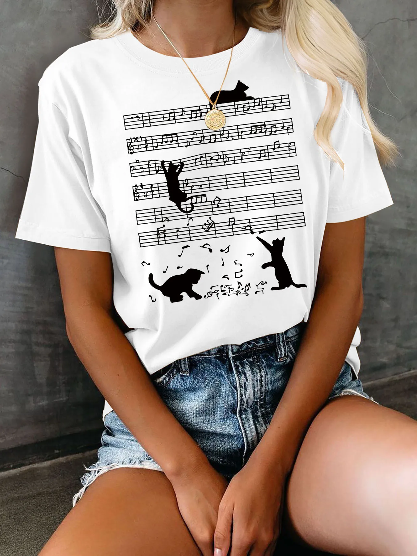 Dames Musical Cat Grafisch T-shirt - Wit met zwart Musical Staff & Dancing Cats - Zacht T-shirt voor dagelijks gebruik met ronde hals voor