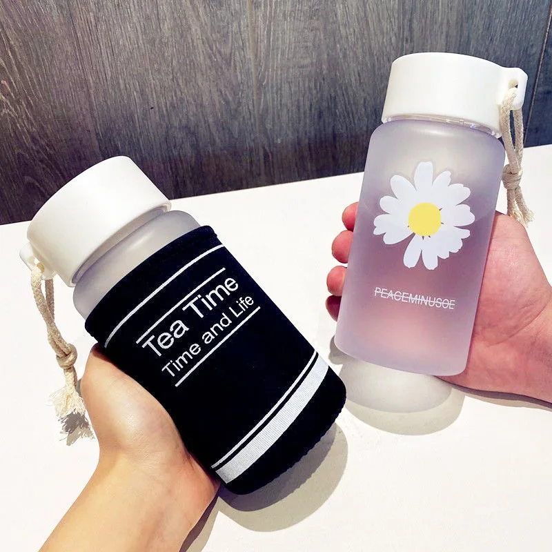 450ml Water Bottles Little Daisy Drinkware Clear Plastic Water Bottle Free with Portable Rope Travel Tea Cup Kitchen Dining Bar