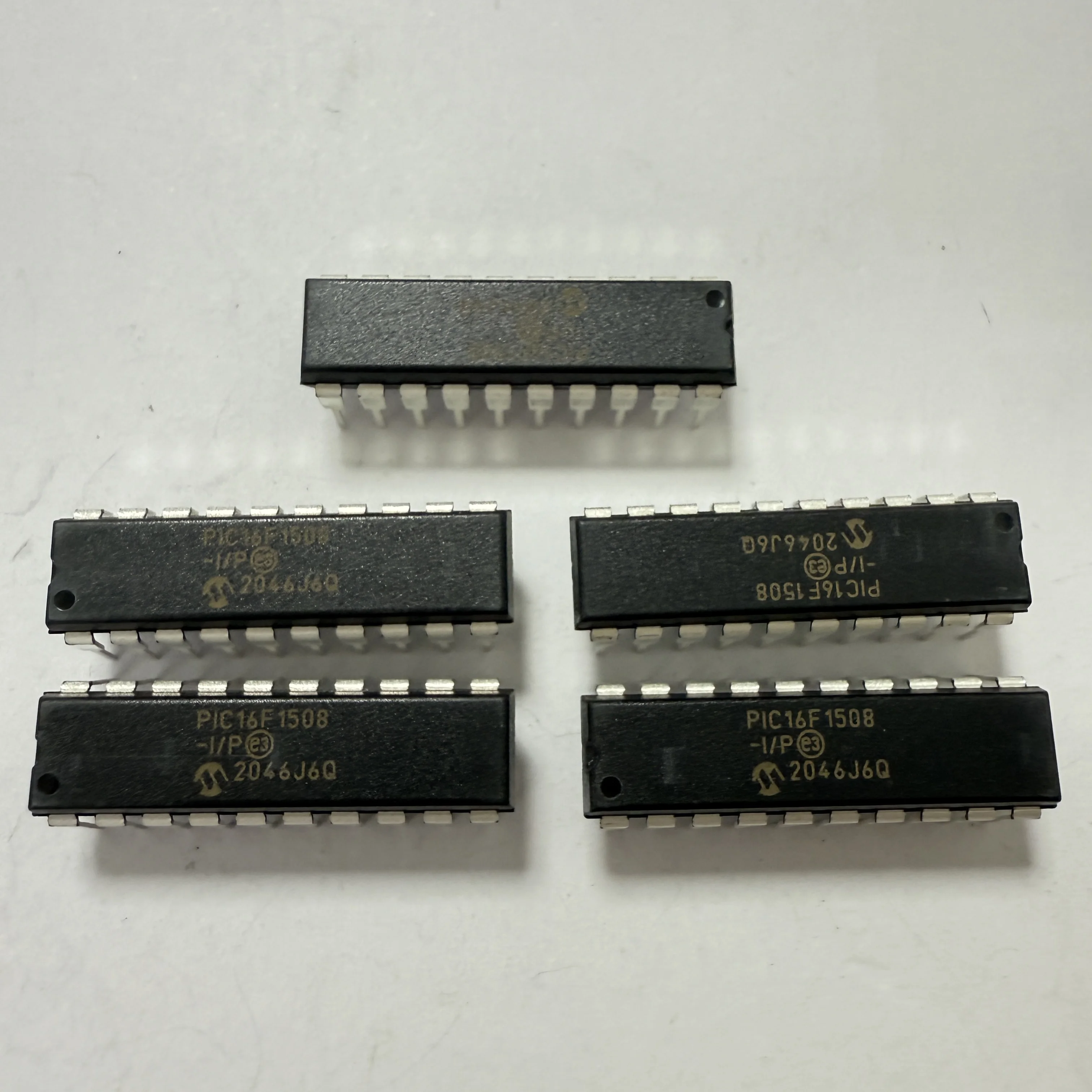 5 PÇS/LOTE PIC16F1508-I/P (Unidades de Microcontrolador)