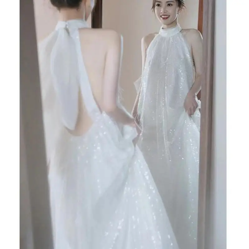 ที่กําหนดเองแฟชั่น Halter คอชุดแต่งงานเลื่อม Tulle ชุดเจ้าสาวเซ็กซี่ Backless ชุดวันเกิด