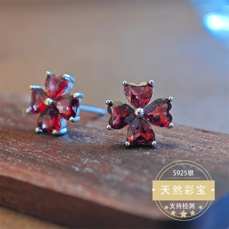 

Real S925 Sterling Silver Garnet Stud Earrings for Women Girl Lady Gemstone Four-leaf Clover