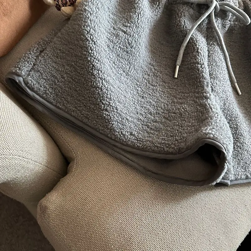 กางเกงขาสั้นแบบมีเชือกผูกเอว สำหรับฤดูใบไม้ร่วงและฤดูหนาว ผ้าหนา อุ่น ยืดหยุ่น เอวสูง ทรงหลวม ขากว้าง