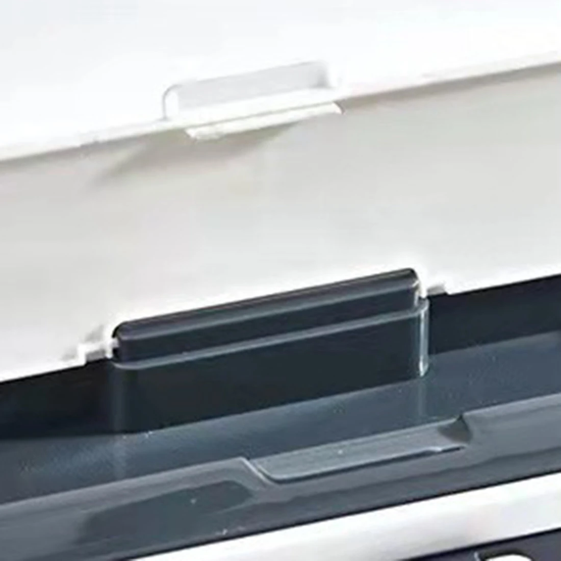 

RR-Large Capacity Portable Microwave Oven Is Suitable For Cars Trucks Homes / Offices