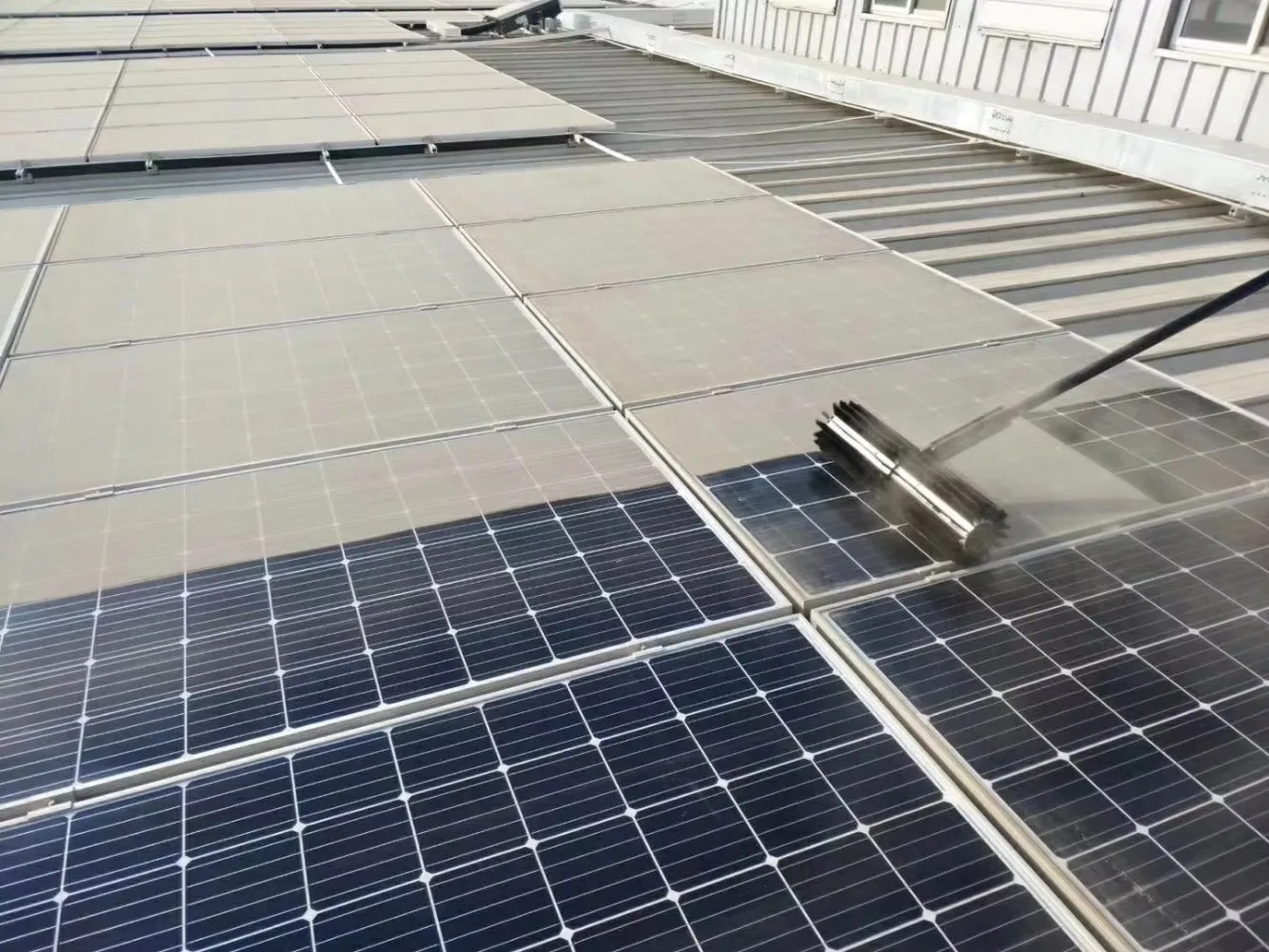 Good Product Robot Solar Panel Cleaning Brush Washing Machine Directly Shipping From Factory