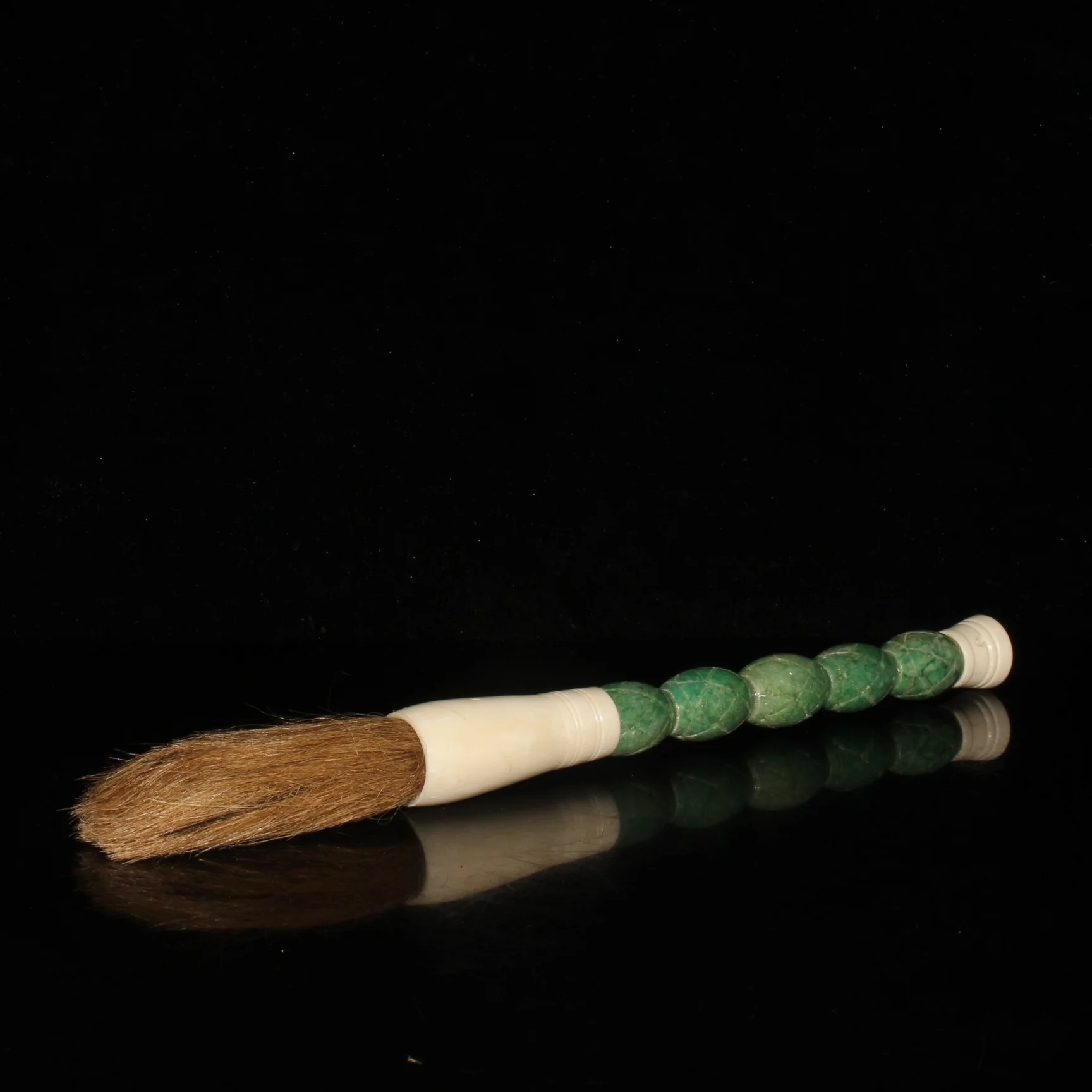 Retro Jade Bucket Beads Carved Brush Desk Decorative Ornaments