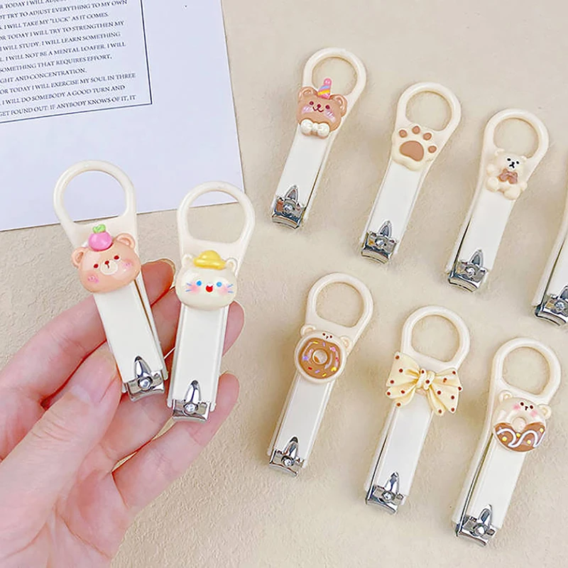 Cute Cartoon Nail Clippers para estudantes, aço inoxidável, conveniente, portátil, ferramentas de manicure, casa