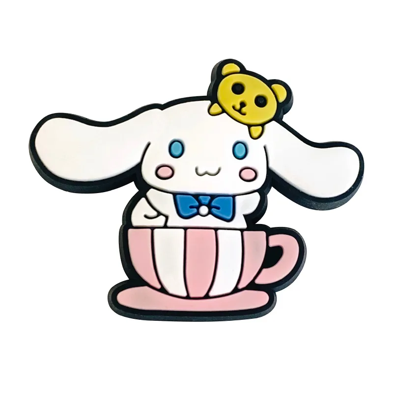 MINISO 12pcs Sanrio Cinnamoroll PVC รองเท้า Charms น่ารักการ์ตูน DIY รองเท้าแตะอุปกรณ์เสริมสําหรับ Clogs ตกแต่งเด็กของขวัญ