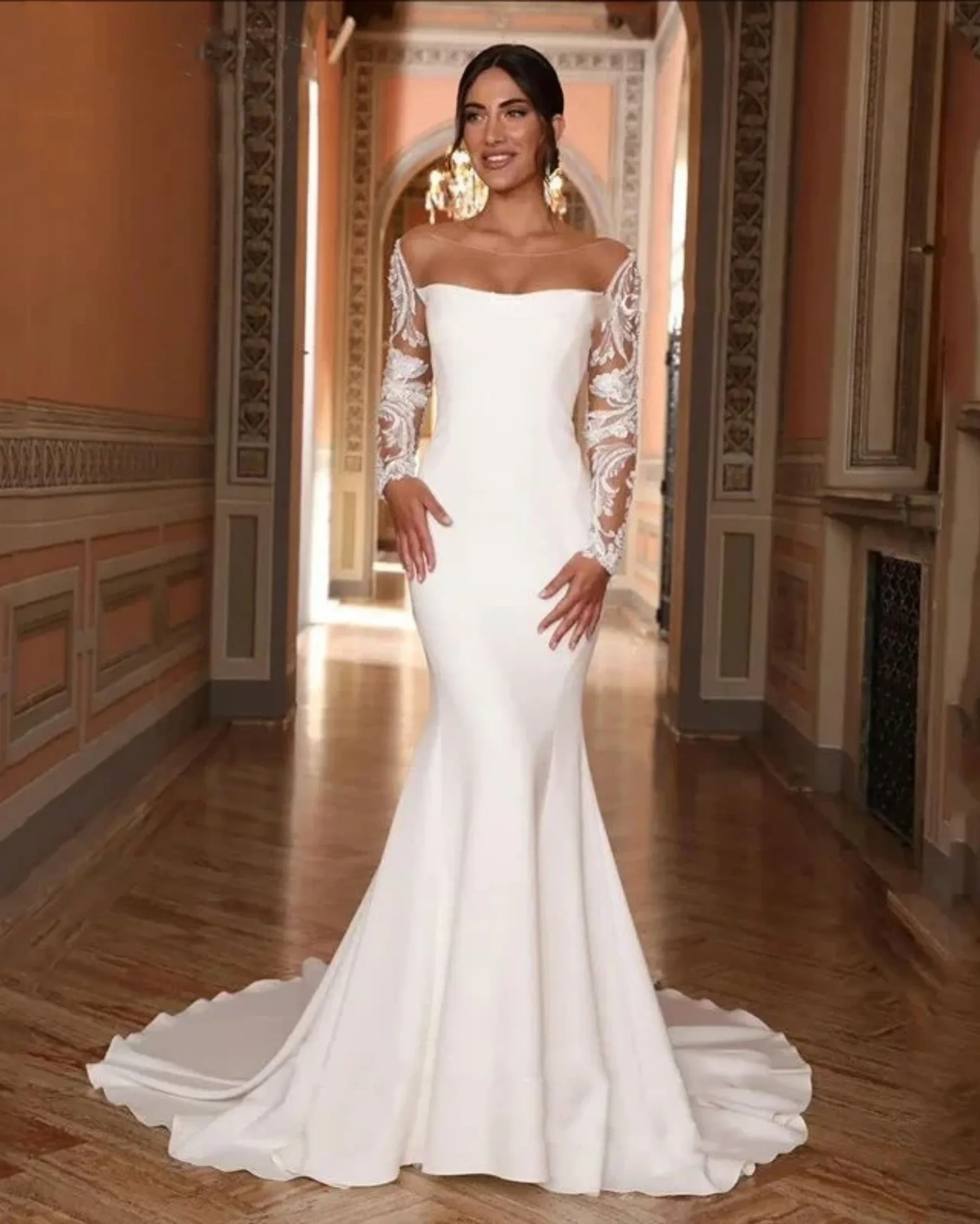 

Customized Lace Appliques Mermaid Wedding Dresses Sexy Open Back Button Bridal Gown Long Sleeves Sweep Train Vestidos de Novia