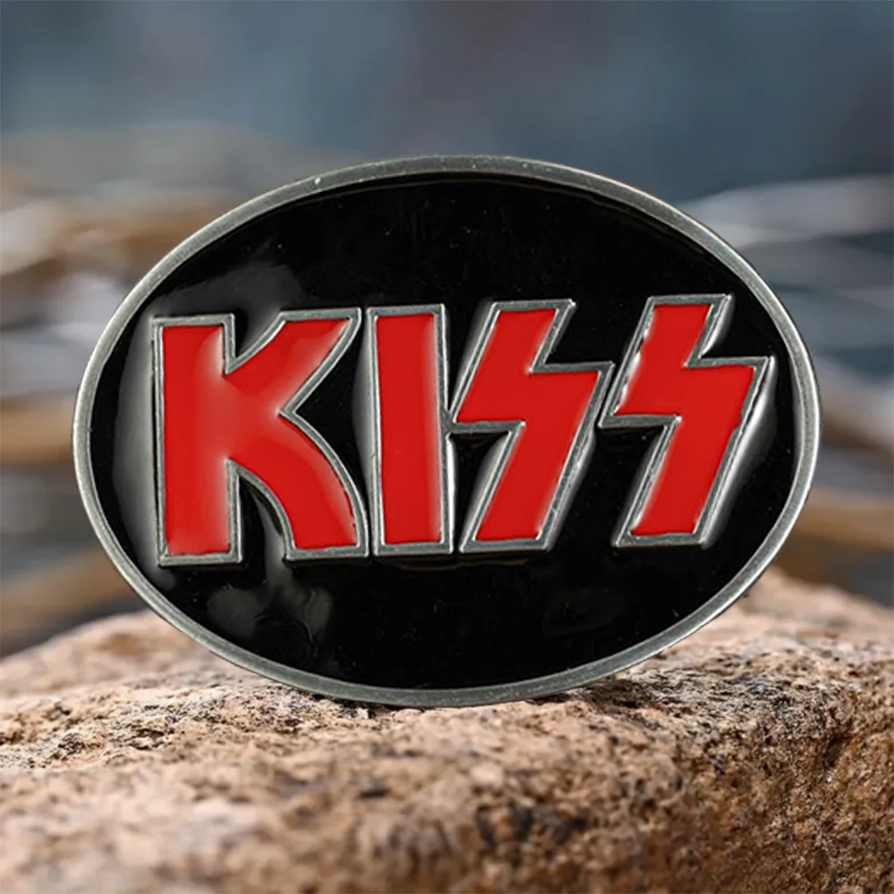 1 drop oil embossed KISS letter buckle, stylish men's novelty belt buckle